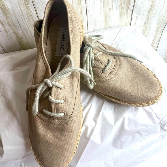 Cabin Creek Beige Van Sneakers Women - Picture 8 of 12